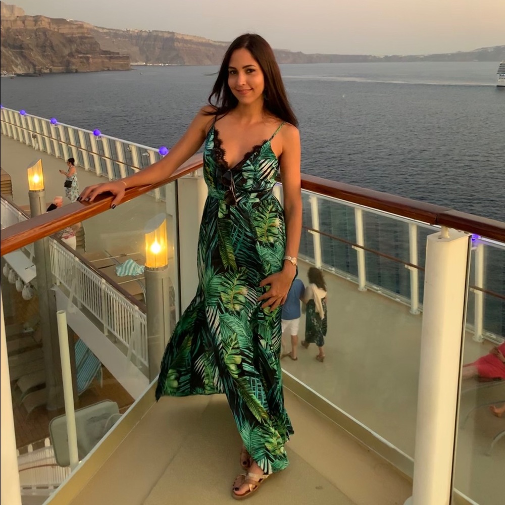Fashion nova dress